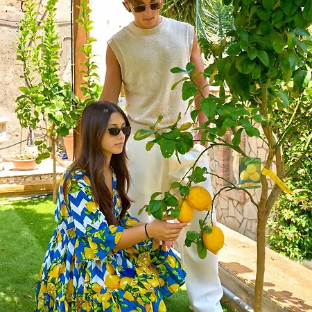 The Lemon Garden Escape Semesterbostad